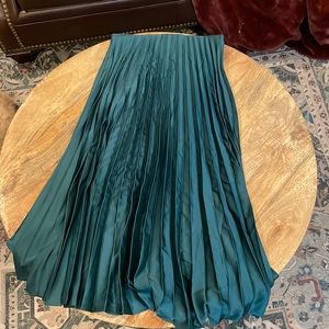 Zara High Waisted Emerald Green Midi Skirt